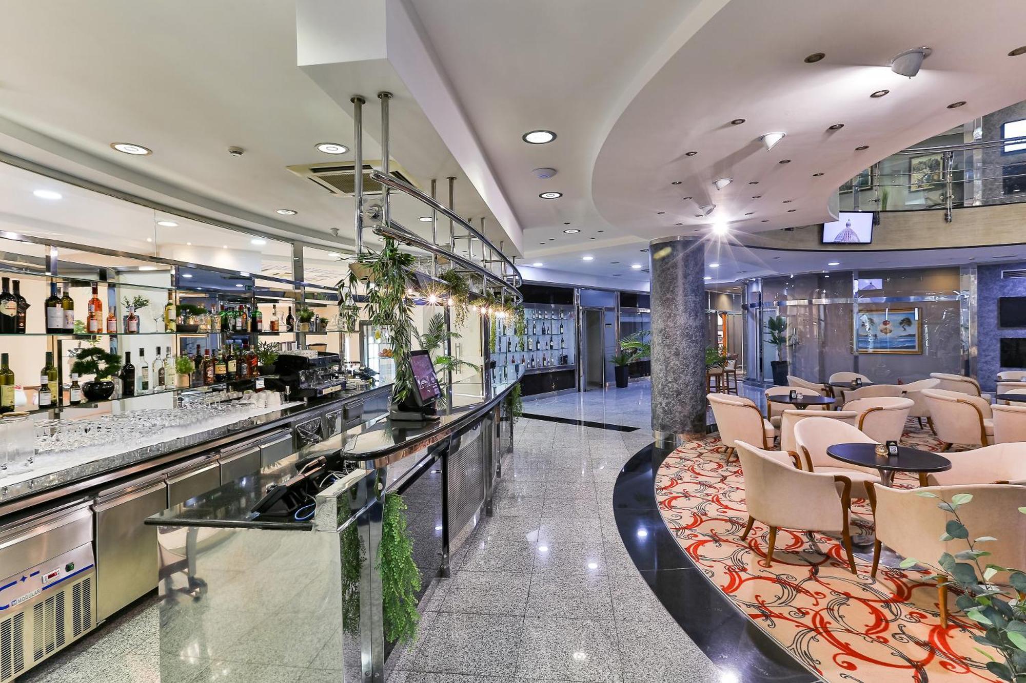 Kings Park Hotel Podgorica Eksteriør bilde