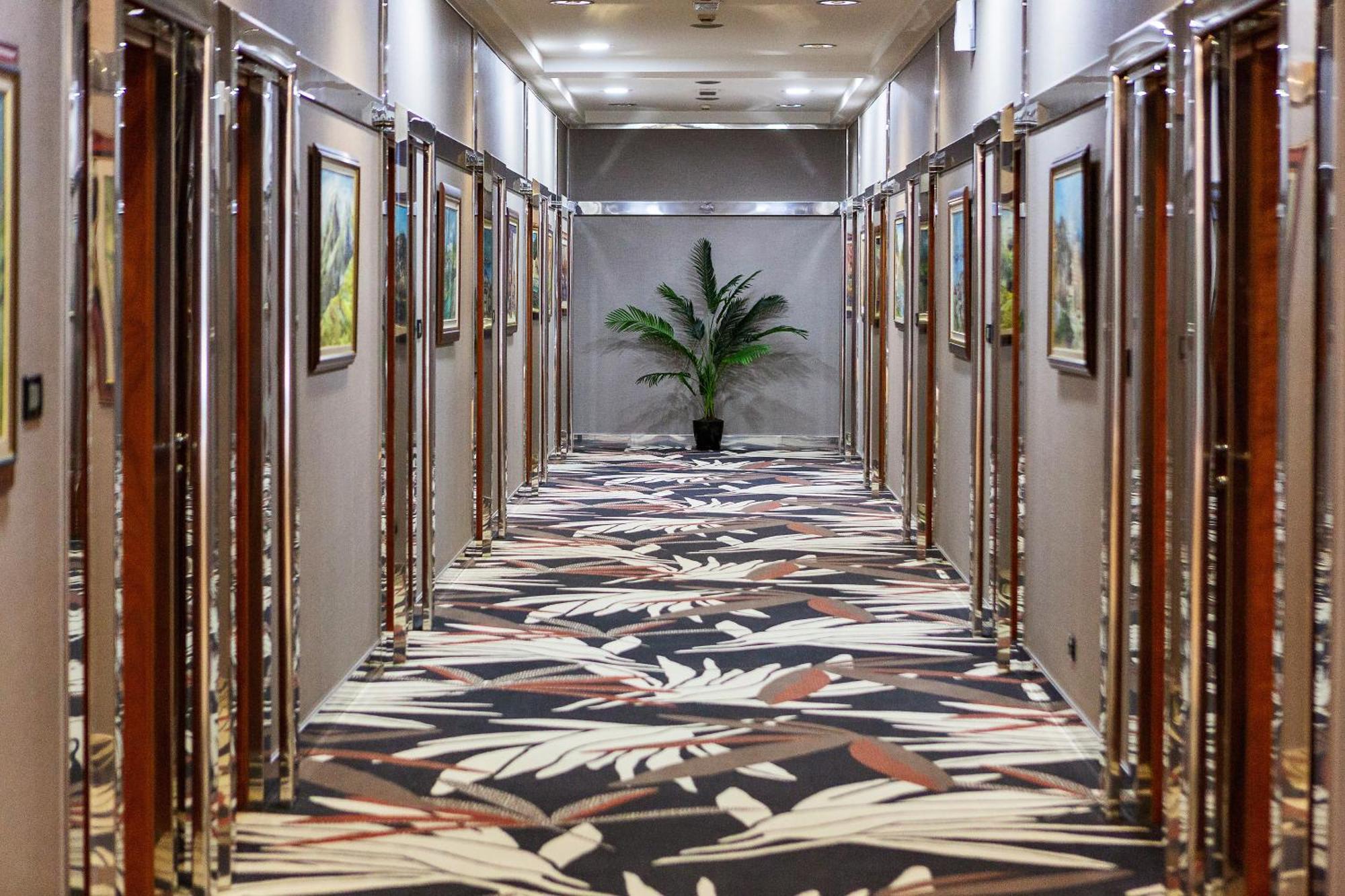 Kings Park Hotel Podgorica Eksteriør bilde